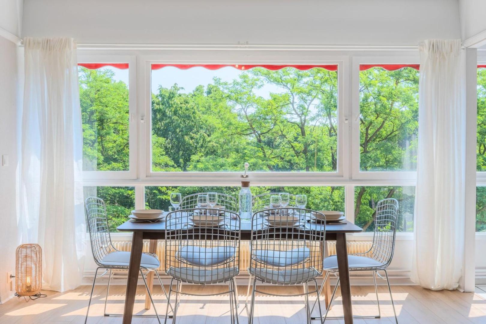 Spacious 3 Bedroom Apartment & Private Parking! Lambersart Εξωτερικό φωτογραφία